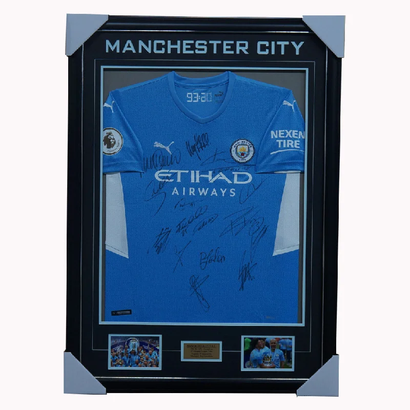 Manchester City Signed 2021/22 EPL Champions Team Jersey Framed Fernandinho - 5163